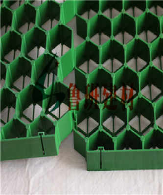 南通黑色排水板價(jià)格 特價(jià)促銷(xiāo)活動(dòng)火熱進(jìn)行中，歡迎選購(gòu)！